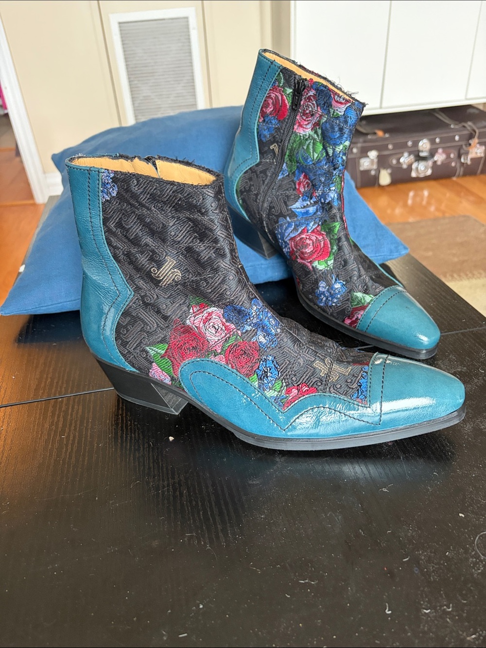 Fluevog Idol Presley